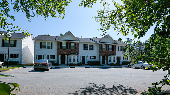 434 Cami Forest Ln | SC School of Medicine | $850