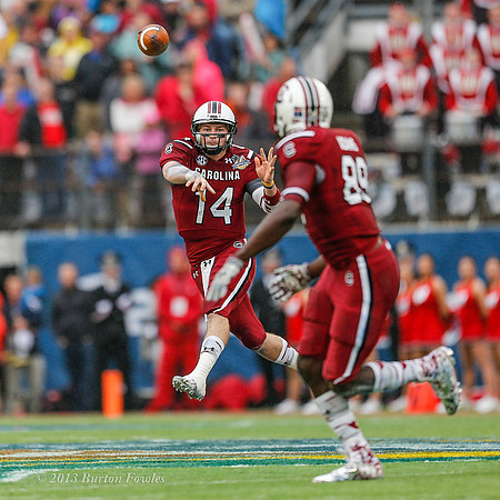 Connor Shaw roll-out pass to Jerell Adams, 2014 Capital One Bowl
