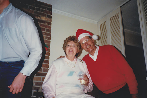 Christmas Eve 1988_Paul and Betty Hollingsworth