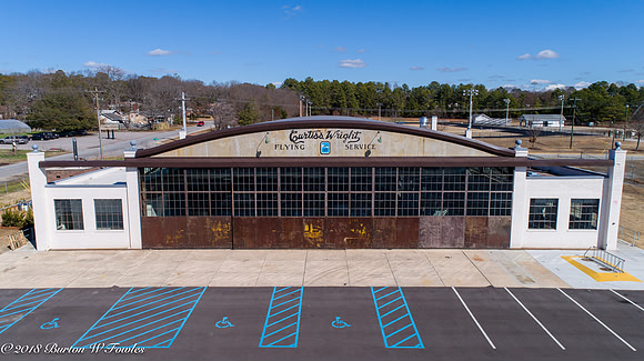 Hunter-Gatherer Brewery at the Curtiss-Wright Hangar