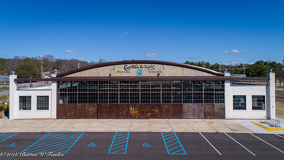 Hunter-Gatherer Brewery at the Curtiss-Wright Hangar